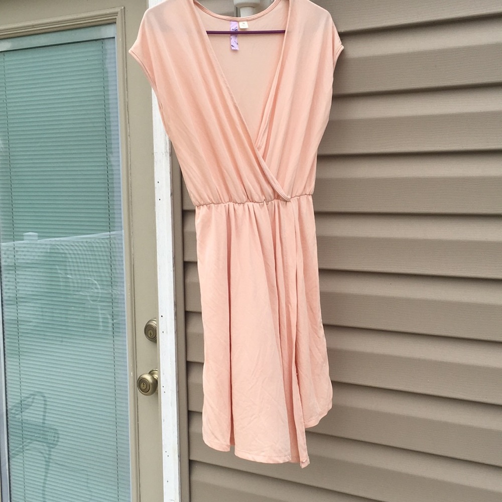 NWOT PEACH DRESS 👗